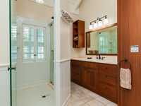 House 2941217317