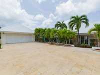 House 2941217358