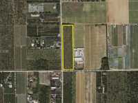 House 2941396397
