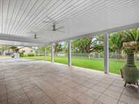 House 2942508880