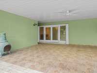 House 2942508883