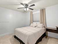 House 2942508948