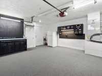 House 2942508963