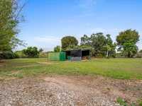 House 2942509023