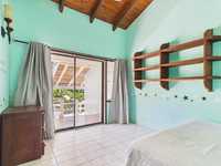 House 2982468902