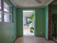 House 2960628010