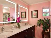 House 2960628043
