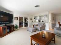 House 2945454792