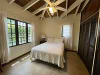 House 2945663272