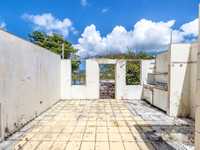 House 2976829640