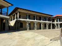 House 2945671135