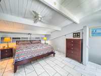 House 2946905602