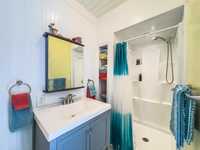 House 2946905636