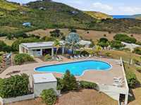 House 2946905772