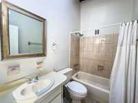 House 2948880761