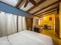 House 2948880661