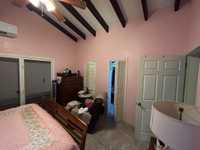 House 2957938557