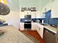 House 2995930908