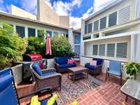 House 2995930834