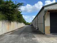 House 2951947353