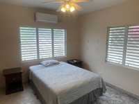 House 2951943290