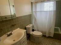 House 2951943184