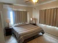 House 2951943274