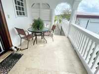 House 2951946196