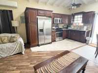 House 2951945692