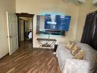 House 2951945785