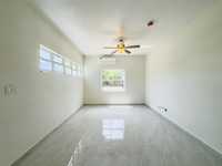House 2953701938