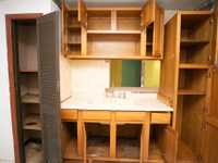House 2953704512