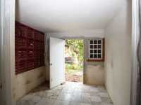 House 2953704761