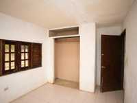 House 2953704977