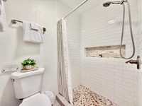 House 2955556535