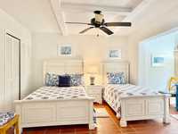 House 2955556918