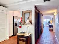House 2955556001