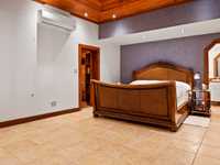 House 2962215214