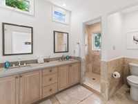 House 2962215779