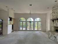 House 2963838635