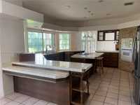 House 2963838647