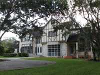 House 2963838610