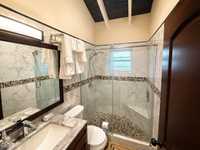 House 2968251932