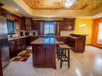House 2978478128