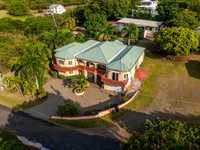 House 2978478038