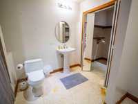 House 2978478277