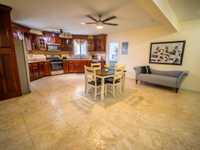House 2978478548