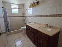 House 2978480032