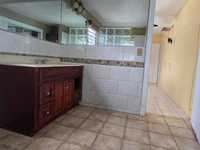House 2978480277