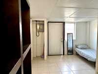 House 2976824858